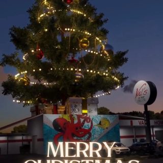 ✨🎄 The magic of Christmas is in the smiles, the warmth, and the joy we share.
Let’s celebrate the season of love, kindness, and togetherness! ❤️❄️
Merry Christmas! 🎅✨

#Christmas #ChristmasReel #FestiveVibes #HolidaySeason #JoyfulMoments #CelebrateTogether #MerryChristmas #ReelsIndia #sreducare